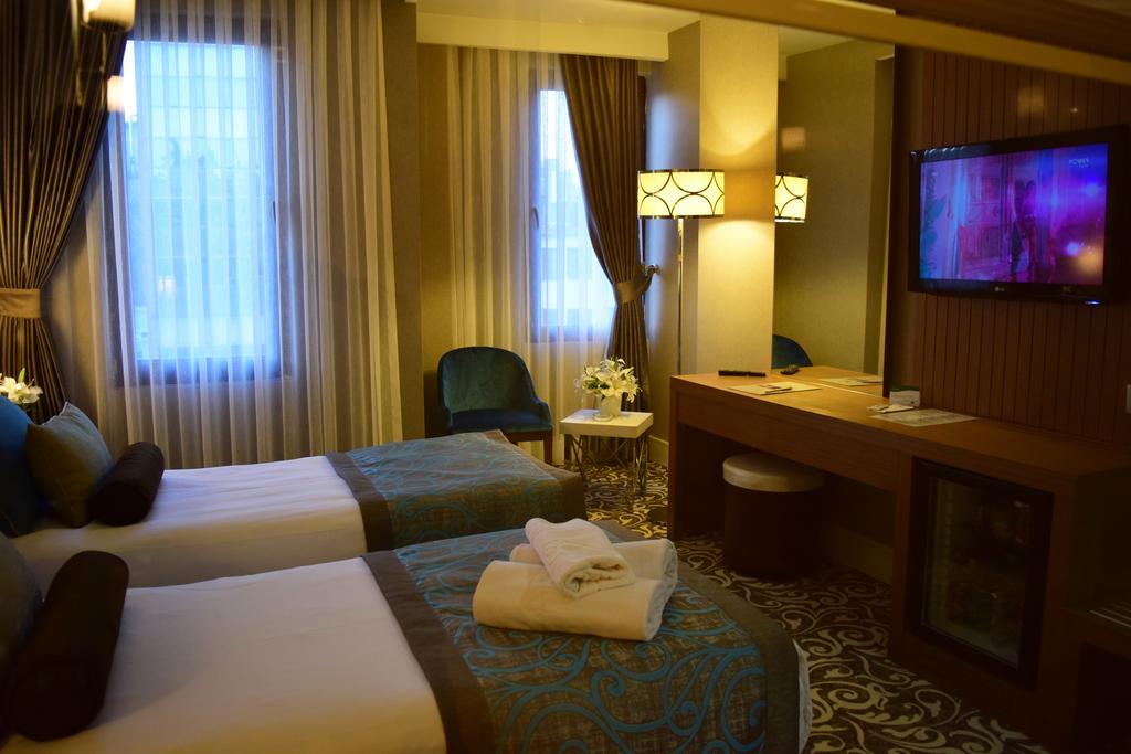 Taksim Line Hotel Istanbul Exterior photo